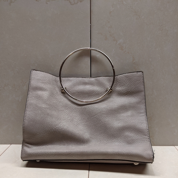 Hoop Handle Purse. - Picture 2 of 3